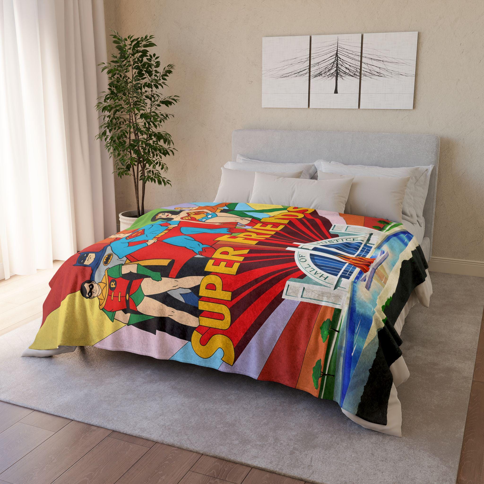 Super Friends 1973 TV Series Vintage Style Ultra-Soft Micro Fleece Blanket